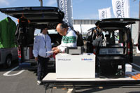 �W���u�[�X�@�I�O�V���[�l